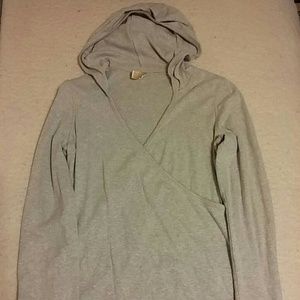 Wrap shirt w/hoodie NWOT