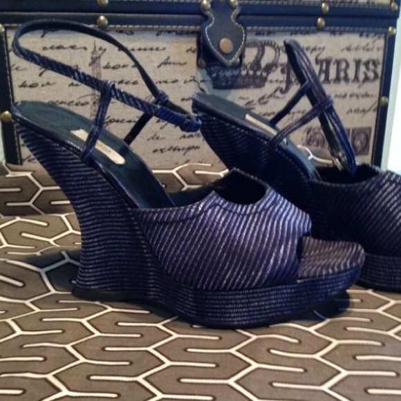 Prada Shoes - 🎉HP🎉Authentic Prada Wedges!