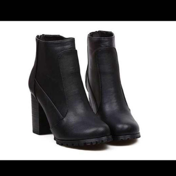 Black chunky boots!