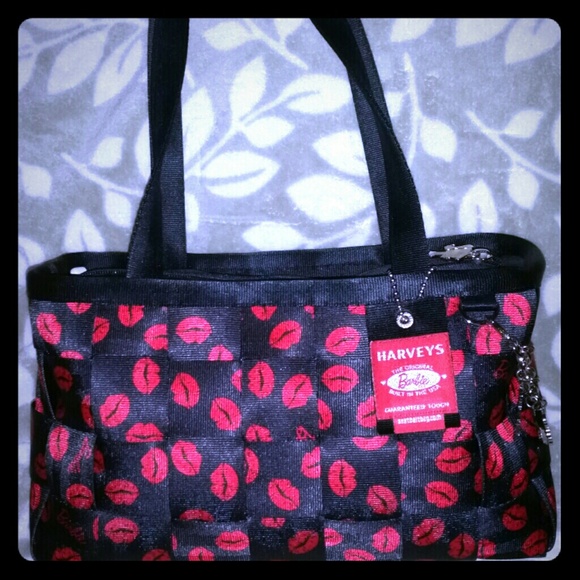 Just reduced! Large satchel Harvey seat belt bag