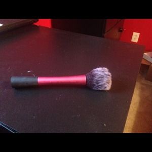 Real Techniques blush brush