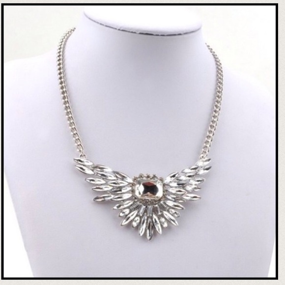 🚫sold out🚫 Statement Necklace - Picture 2 of 2