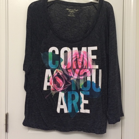 AE mid length sleeve blouse. Very cute!