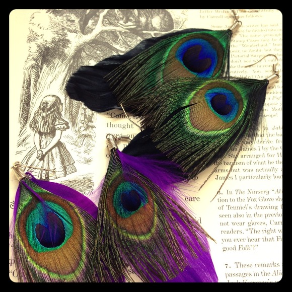 Jewelry - Feather Earrings (Set of Two)