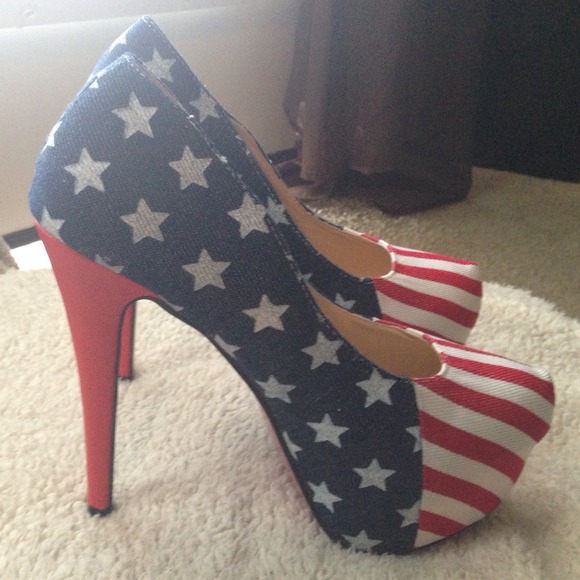 SOLD - Picture 3 of 3