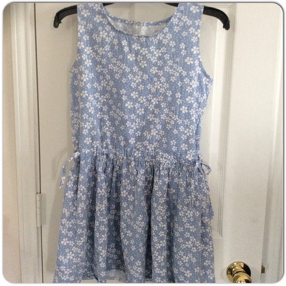 Cute dress adjusting as you want ;) - Picture 4 of 4