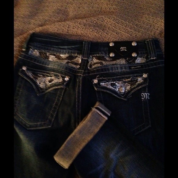 Miss Me Capri Size 30. NWOT.