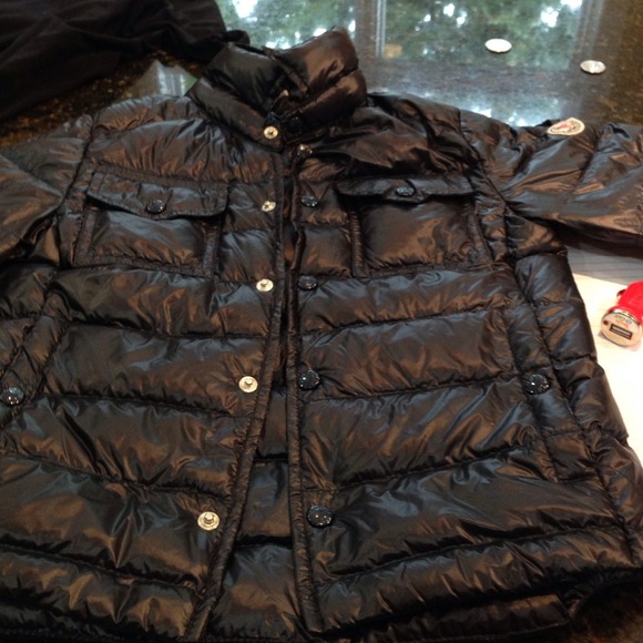 Amazing light weight KIDS Moncler Jacket