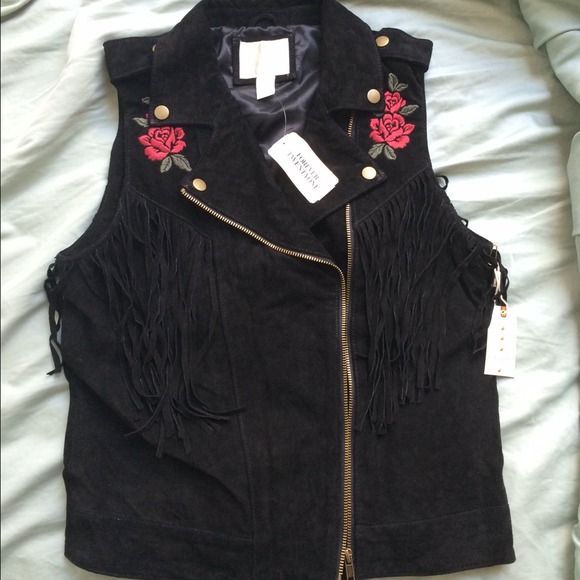 NWT! Suede fringe vest with rose detailing