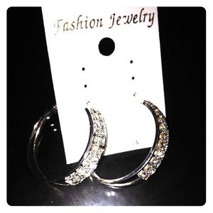 Earings