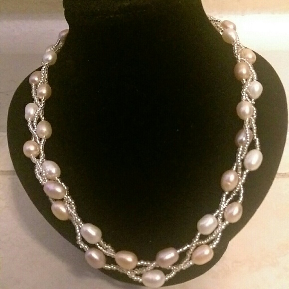 Twisted Cultured Fresh Water Necklaces & Bracelets