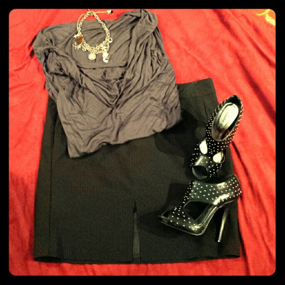 Pin Striped Stretch Skirt