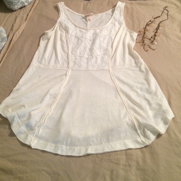 Cream tank