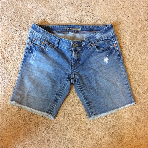 American Eagle Bermuda shorts