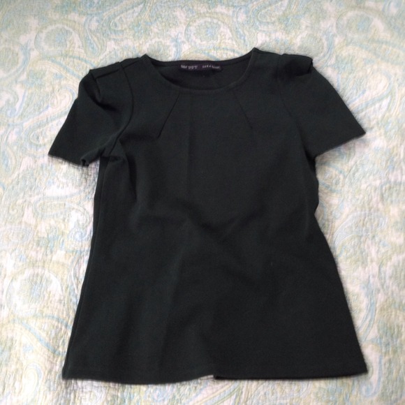zara dark green top