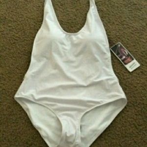 High cut swim suit