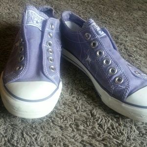 Women's purple converse one star shoes