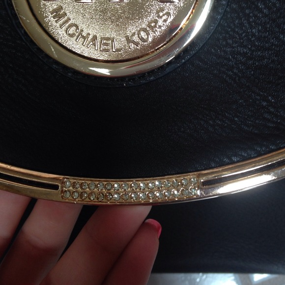 ❌❌SOLDMichael kors purse❌❌ - Picture 2 of 4