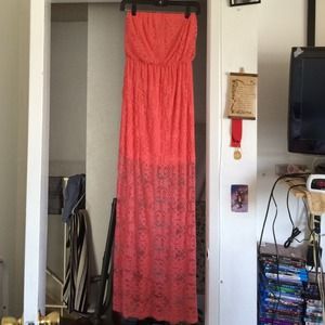 Maxi dress