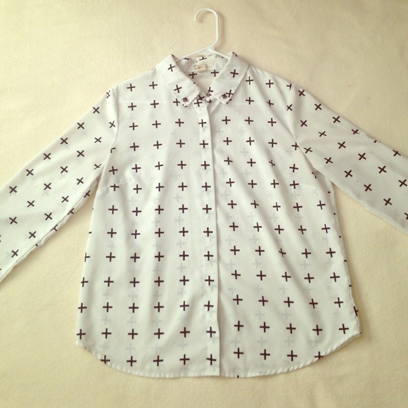 Long sleeve polyester