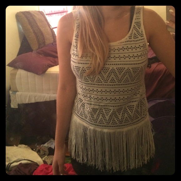 White fringe tank H&M