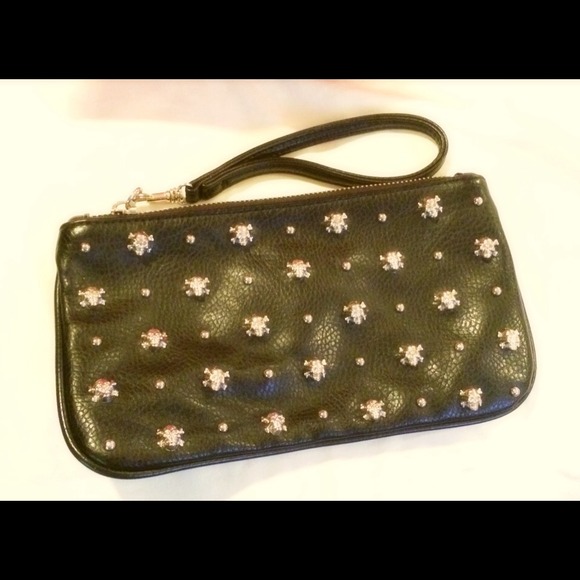 Express Wristlet