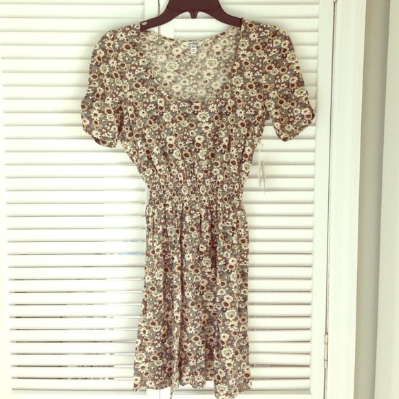 H81 Dress