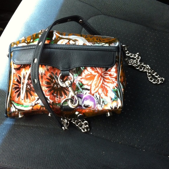 Mini MAC Flower-Print PVC Crossbody Bag - Picture 3 of 4