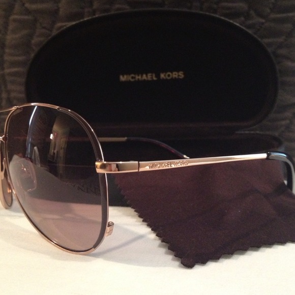 Michael Kors brown aviator sunglasses - Picture 3 of 4