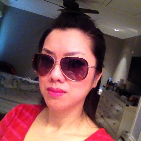 Michael Kors brown aviator sunglasses - Picture 4 of 4