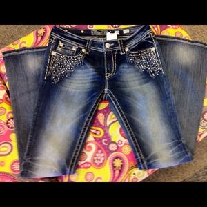 It's Raining Rhinestones!