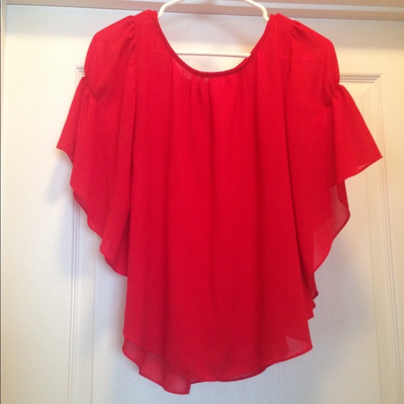 ❌❌SOLD❌❌Red Sheer Top with Flowy Sleeves