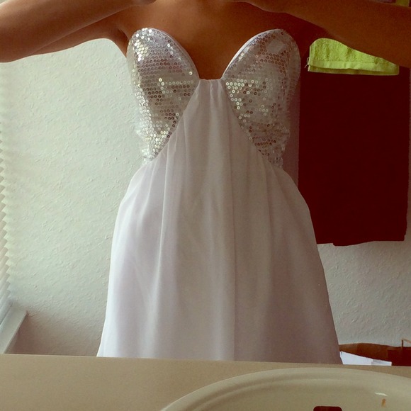 Additional pictures of white homecoming dress