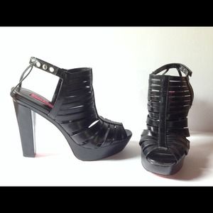 Alice & Olivia for Payless gladiators