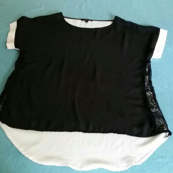 Black and cream lace top - Picture 1 of 4