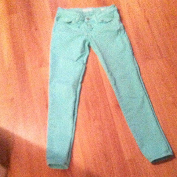 Guess green skinny jeans size 27