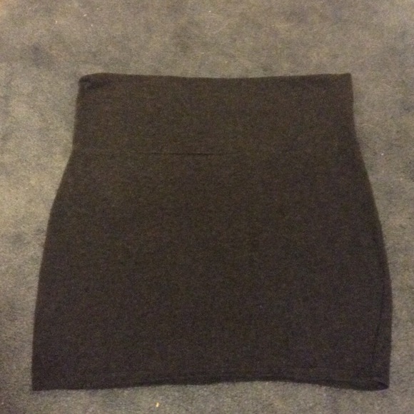 ASH GREY PENCIL SKIRT