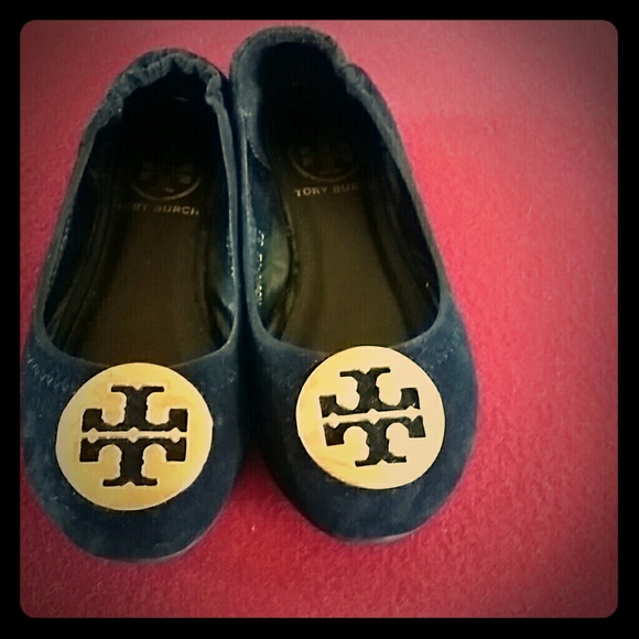 Black troy burch flats ( On Hold)