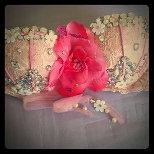 EDC Rave bra (2 x 40)vegas halloween etc