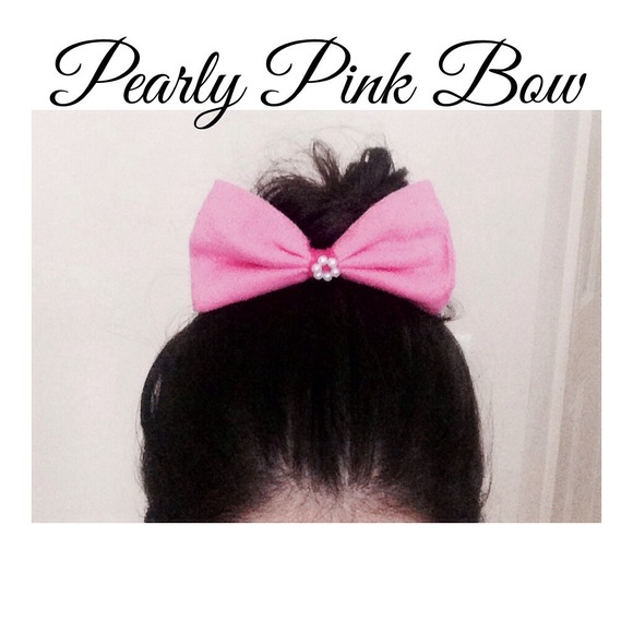 Pink Barrette Bow