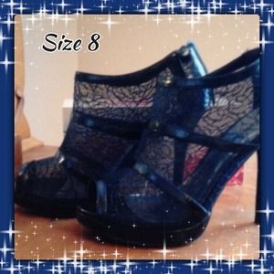 ✳️Black Sparkly Heels - Size 8