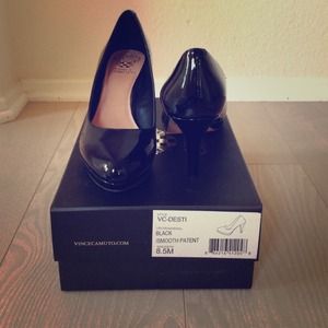 Vince Camuto black patent leather heels