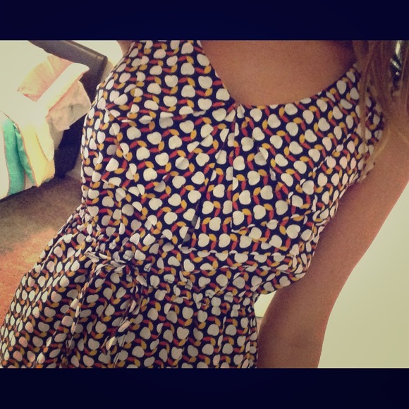 Size medium dress - Picture 1 of 3