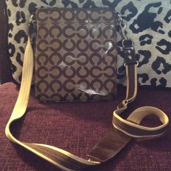 Authentic Cross body coach bag - Picture 2 of 2