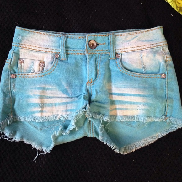 Blue distressed denim shorts