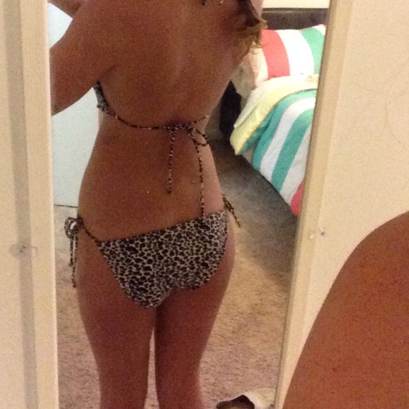 one piece swim suit - Picture 3 of 3