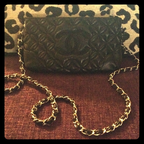 Lovely little cross body bag