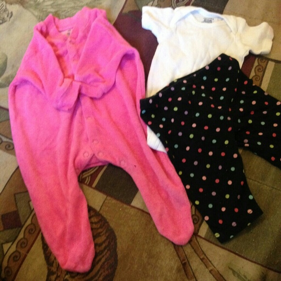 Newborn bundle - Picture 1 of 4