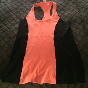 Lulu lemon tank