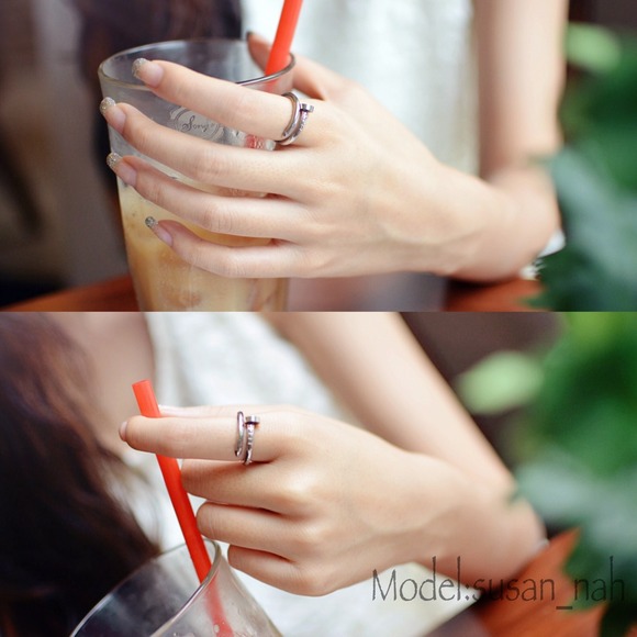 MOVING SALE (to 2/5) Classy nail silver ring - Picture 3 of 3